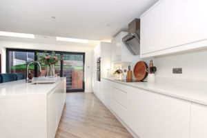 Photo 18- click for photo gallery